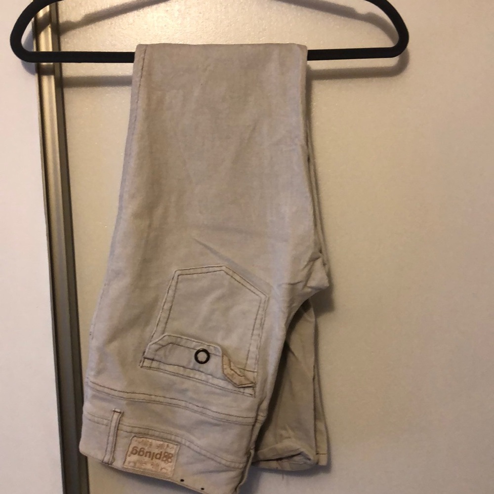 Women’s jeans